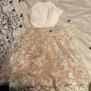 GB 2 Piece Set White Top and Floral Skirt Size 3
